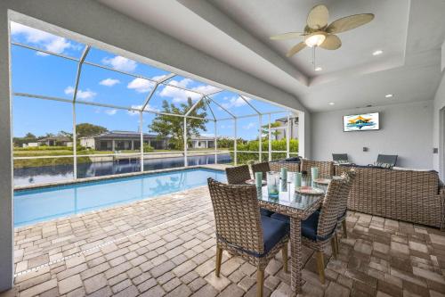 Villa Rosa by Roelens Vacations – Cape Coral