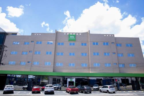 ibis Styles Foz do Iguaçu – khách sạn tại Parque Monjolo