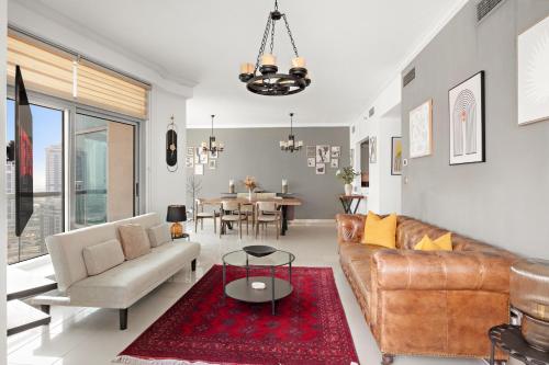 VayK - Luxe 2BR with Stunning Marina Views - image 3