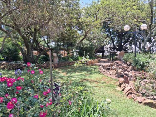 Greenstone Guesthouse - Tap to explore photos