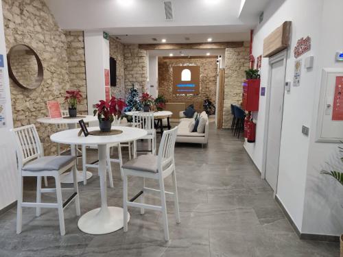 Marevita Hostel-Quiet & super hygienic hostel with privacy beds-Ideal for winter stays in 阿利坎特