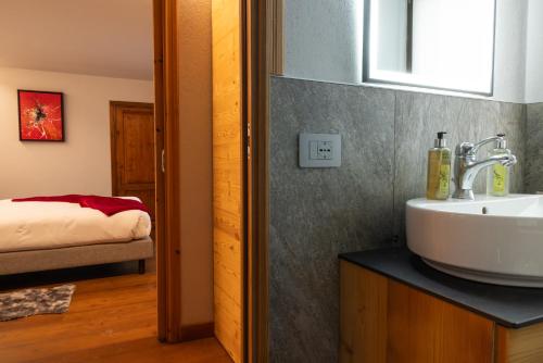 Art Hotel Grandes Murailles - image 7