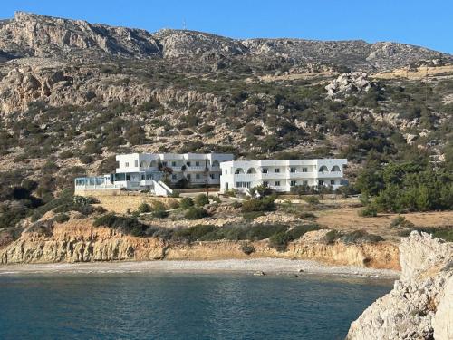 Studios Fokia Beach – khách sạn tại Lakki