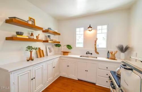 Charming Boho Pasadena Cottage Near Rose Bowl