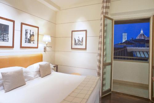 Classic Double Room with City View
