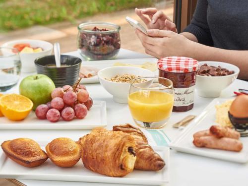 ibis Paris Marne la Vallee Emerainville Hotel de charme Roissy-en-Brie