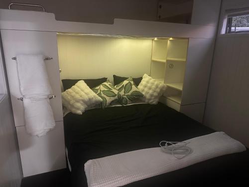 Kauri Cabin – khách sạn tại Wainui