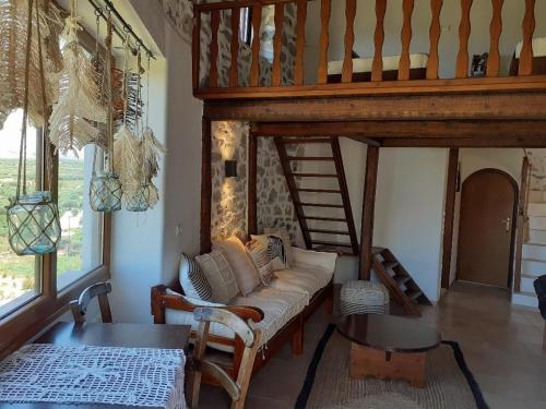 Elia Woodstone Houses - image 13