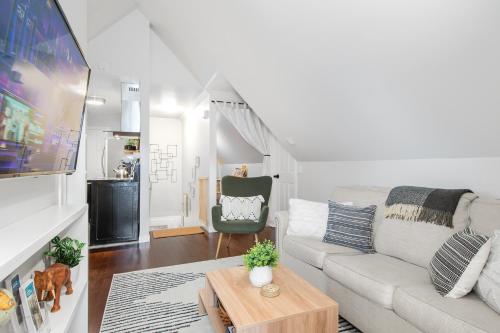 Gastenkamer, The Loft at Marble Place a Cozy Family Retreat in Courtenay (BC)