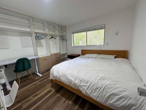 Private room in Shared CoLiving Space – khách sạn tại Tarrytown