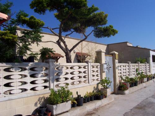  Vacanze Salento Da Pino, Pension in Torre Rinalda bei Torchiarolo