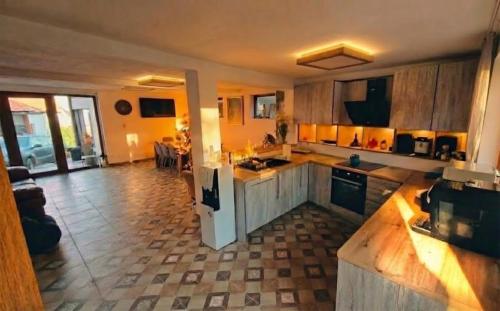 Casa de sub Brazi Relaxare la munte cu Ciubar in Fântânele (Sibiu)