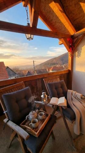 Balkons/terase, Casa de sub Brazi Relaxare la munte cu Ciubar in Fântânele (Sibiu)