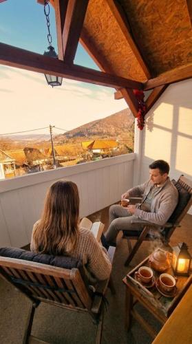 Balkons/terase, Casa de sub Brazi Relaxare la munte cu Ciubar in Fântânele (Sibiu)