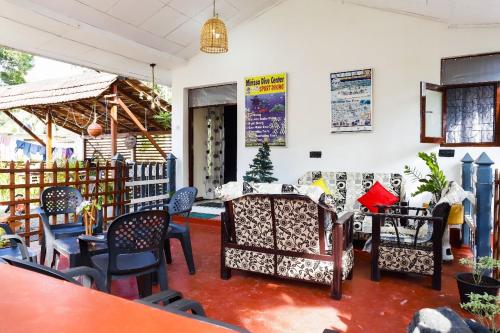ห้องอาหาร, Happy Morning Bliss Guest House in เมอริสสา