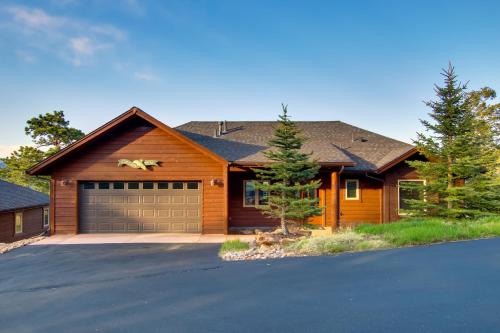 Estes Park House with Deck Marys Lake and Mtn Views! - image 12