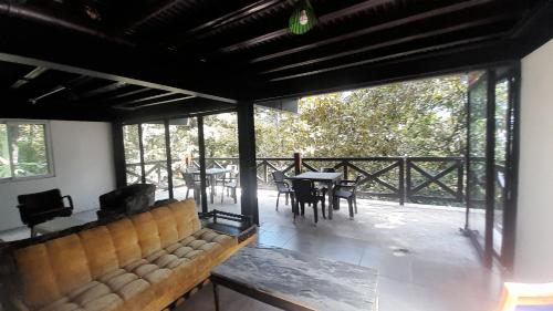 View, Tu casa de campo, Menus de la Montana, te espera in Cerro Azul