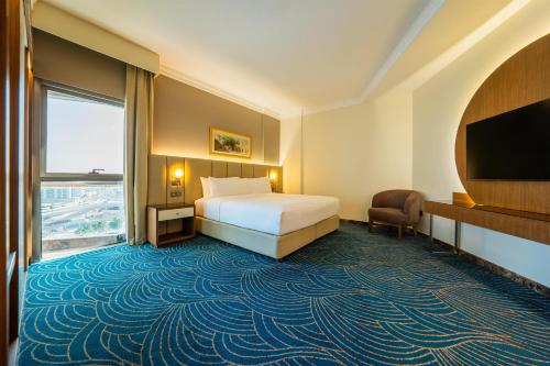 DoubleTree by Hilton Dubai Port Saeed - image 11
