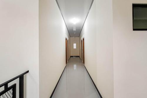 Patra Guesthouse Syariah Salatiga RedPartner in Salatiga