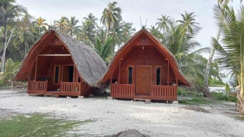 North Pagai Bungalows