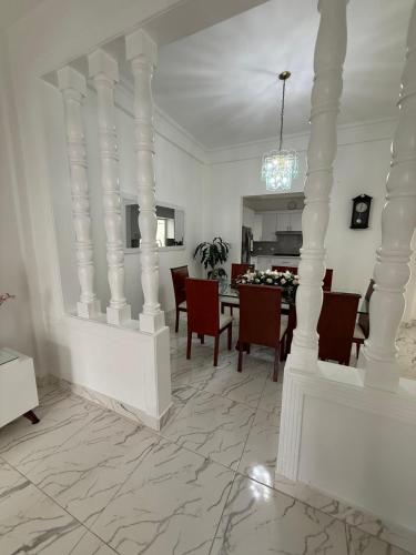 Casa grande y cómoda en San Antonio-Cali - image 3