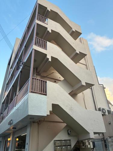 那霸市国际通大街附近单人床可变双人床