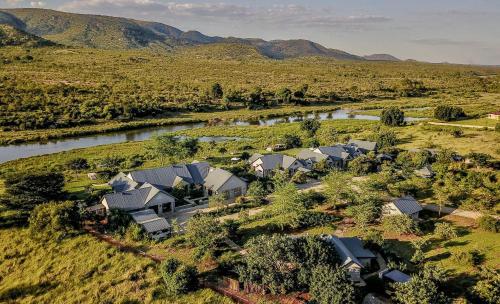 Apkārtne, Kambaku River Lodge in Matsulu