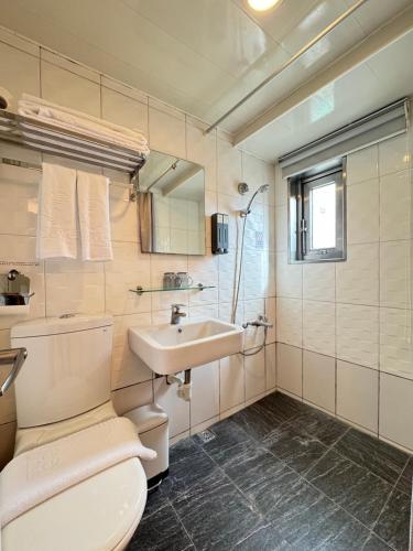 Fooyee Hotel - TaiChung Train Station – Taichung, KY