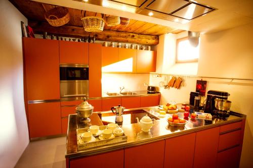 Chesa Chamuera in 拉蓬夏木塞埃斯