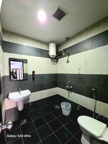 ISBT Dehradun Mode Residency - image 3