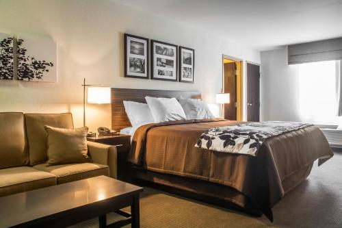 Sleep Inn & Suites East Syracuse in East Syracuse, USA
