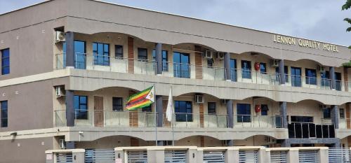 LENNON QUALITY Hotel