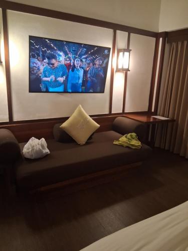 Home trevel suga in Kemang