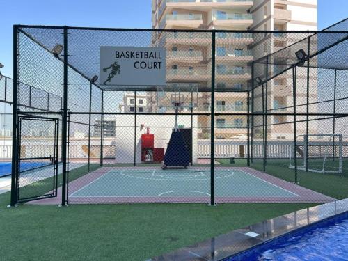 Blissful Retreat 1BR with 1GR Study Sleeps 4 in Gemz 05 - main image
