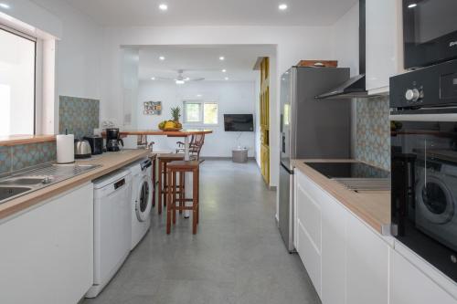 Villa Le Manguier - Logement Manka - image 3