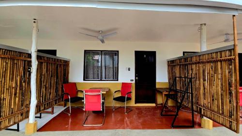 Attrezzature e servizi, YOLINDA's TOURIST INN in Palawan