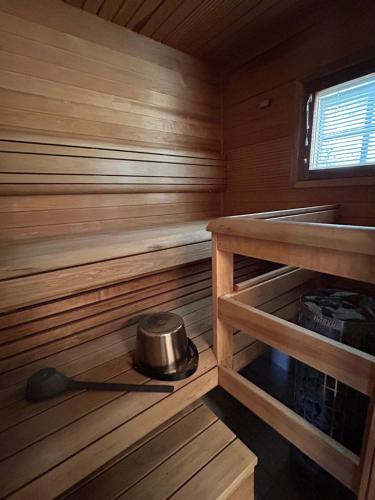 Сауна, Sappee Peak Cabin - Bike, Fire, Snow & Adventure in Salmentaka