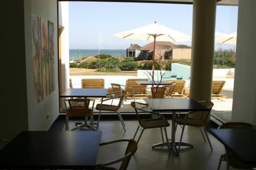 Pub/Lounge, Posada de los Pajaros in La Barra