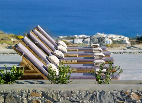 Lithos Luxury Rooms (Adults Only) – Adamantas