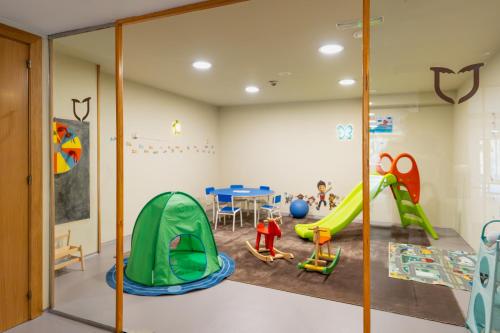 Apartaments Els Llacs - image 7