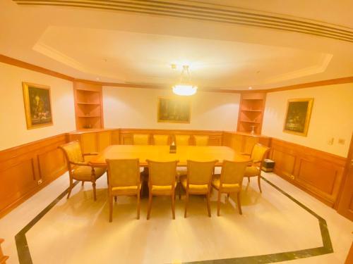 Knight Castle Hotel - formerly known as Carlton Palace Hotel in Deira