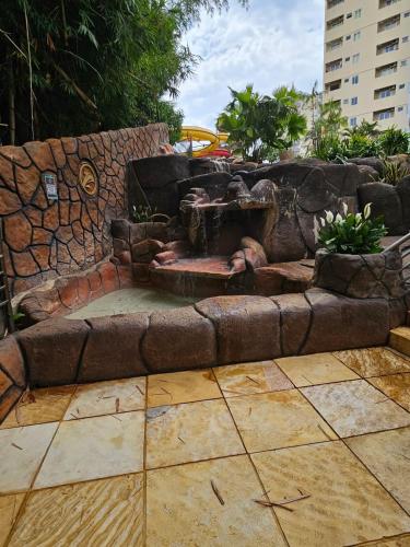 Water park, Home1014 e seu AP com lazer em Caldas Novas - GO in J Jeriquara