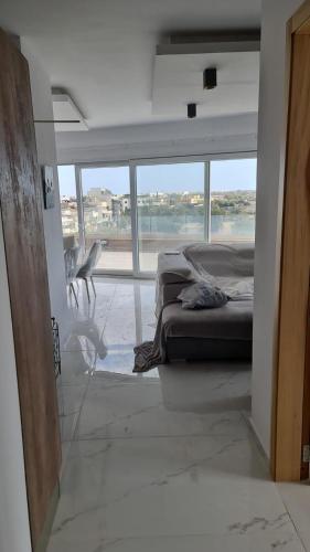 Luxurious Modern Penthouse in 阿塔德