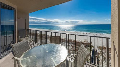 Phoenix X 611 in Perdido Beach