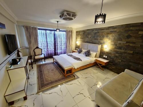 Hotel Hilla and Apartments Nathia Gali - image 2