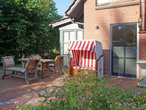 Apartment Seegang mit eingezäuntem Grundstück by Interhome in Flessenow, Deutschland