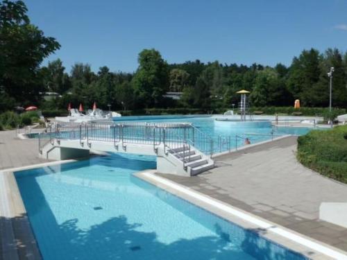 Holiday Home Nur-Dach-Ferienhaus für vier Personen by Interhome (Holiday Home Nur-Dach-Ferienhaus fur vier Personen by Interhome) in Neuhausen (Baden-Wurttemberg)