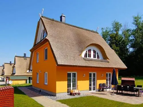 Holiday Home Reethaus Freddy in Glowe by Interhome in Glowe, Deutschland