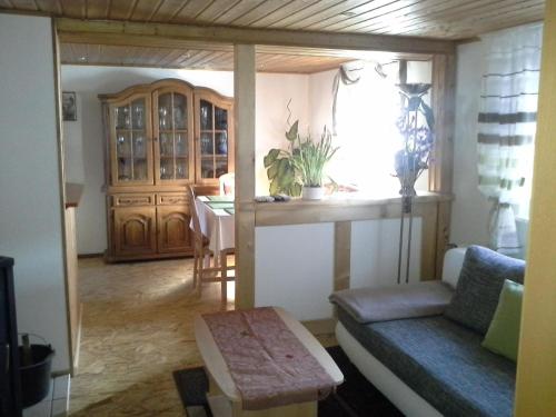 Holiday Home Fachwerkhaus mit Terrasse by Interhome in Crawinkel, Deutschland