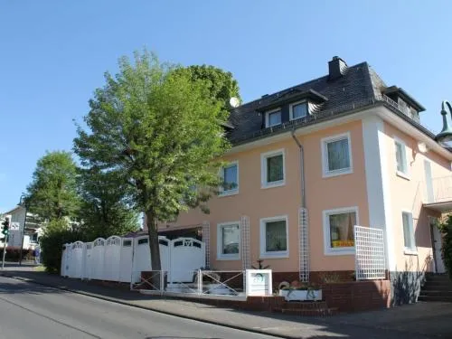 Holiday Home Modernes Ferienhaus in Daun by Interhome in Daun, Deutschland